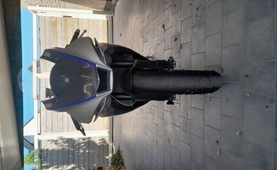 Yamaha R1 RN49 