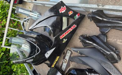 Suzuki gsxr 1000 k7/k8 racekuipset