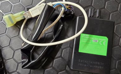Kawasaki ZX10R kit reader